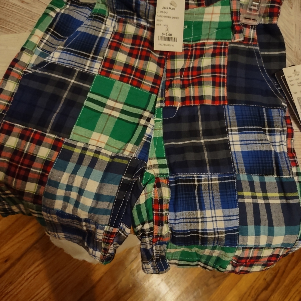 Jack and Jill plaid shorts nwt.size 5